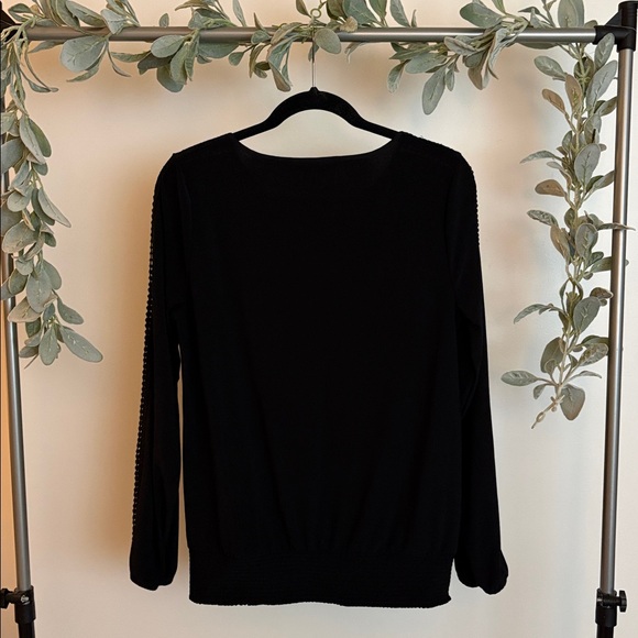 White House Black Market Long Sleeve - Picture 5 of 5